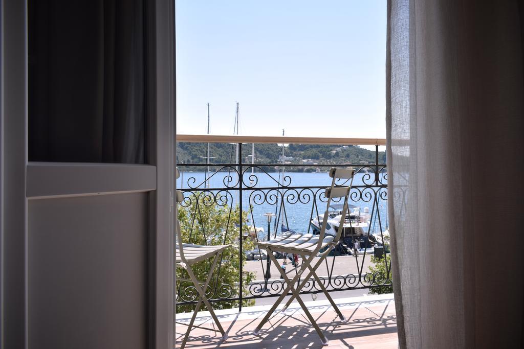 Meltemi Hotel Skiathos Town Exterior photo