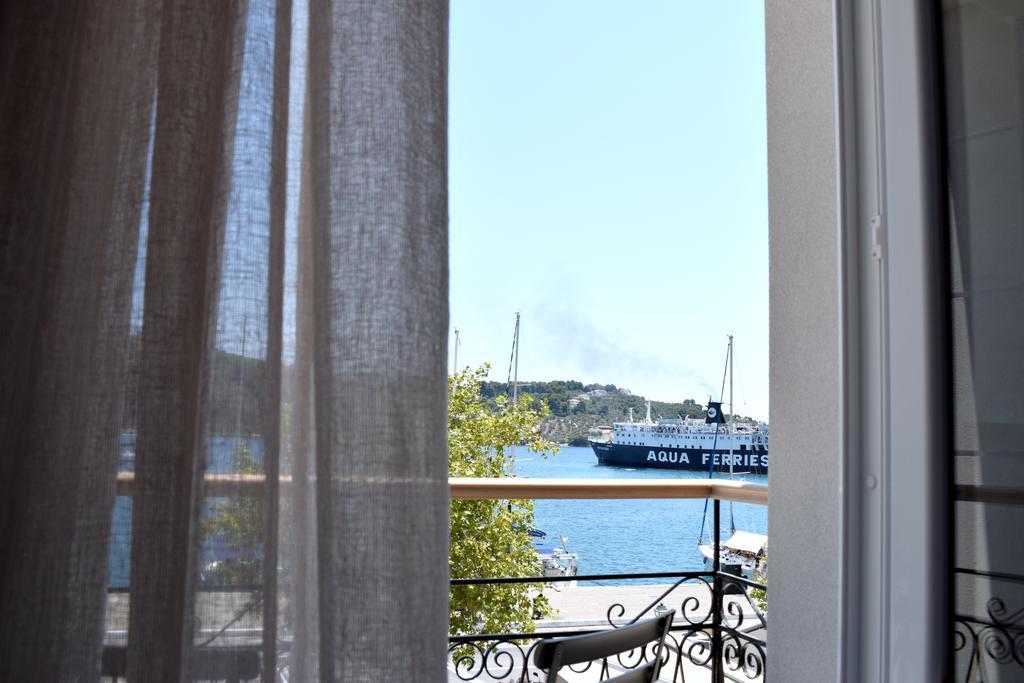 Meltemi Hotel Skiathos Town Exterior photo